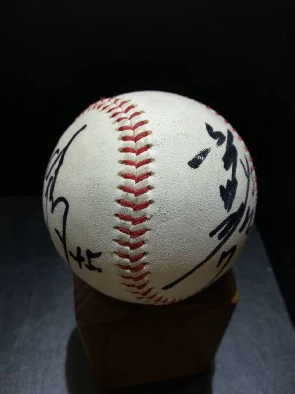 Amazon.co.jp: プロ野球選手サインボールNPB公式球 ヤクルトスワローズ